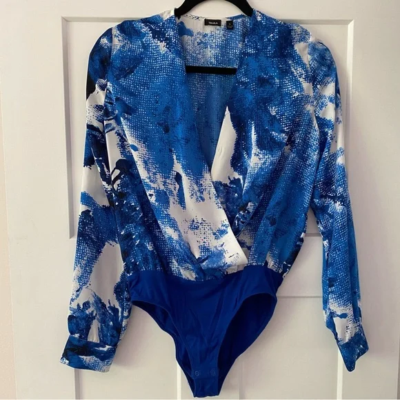 TALULA Crossover Bodysuit - Picture 3 of 4